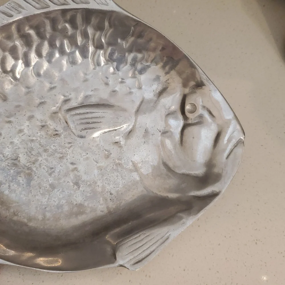 Arthur Court Signed  1976 Large Fish Platter without Eye - Picture 2 of 5